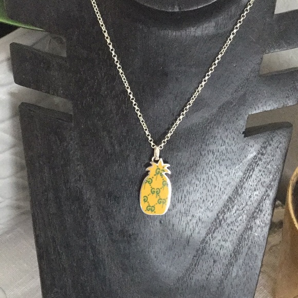 gucci ghost necklace